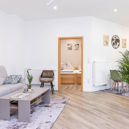 Neu I Ferienwohnung Jasmin Andernach Exteriér fotografie