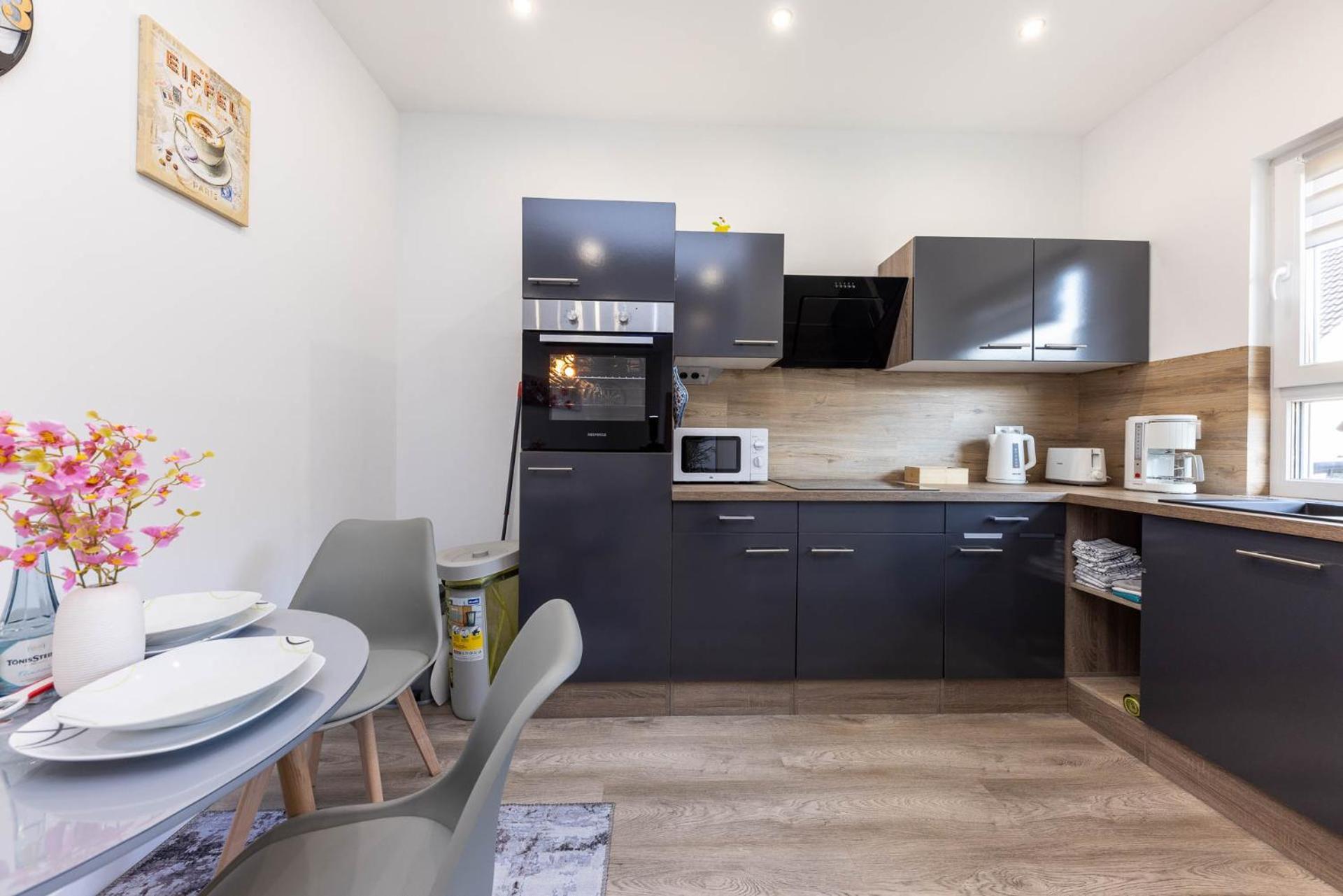 Neu I Ferienwohnung Jasmin Andernach Exteriér fotografie