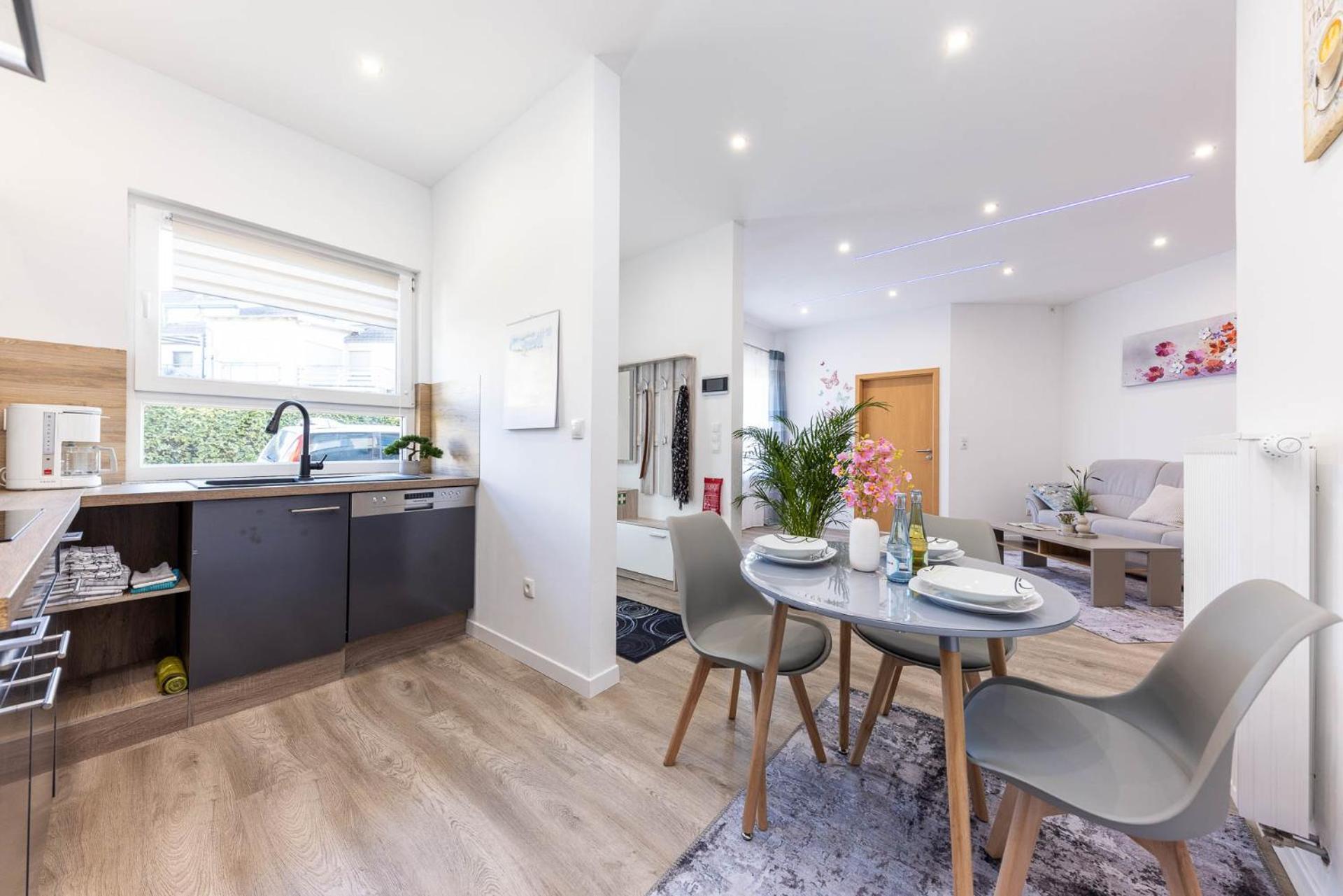 Neu I Ferienwohnung Jasmin Andernach Exteriér fotografie